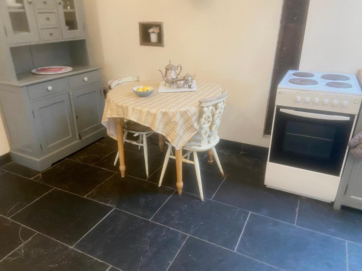 Beautiful 1-Bed House In Gloucestershire Westbury on Severn 外观 照片