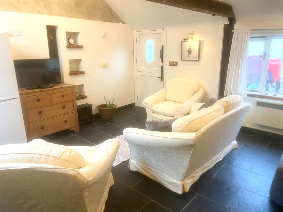 Beautiful 1-Bed House In Gloucestershire Westbury on Severn 外观 照片