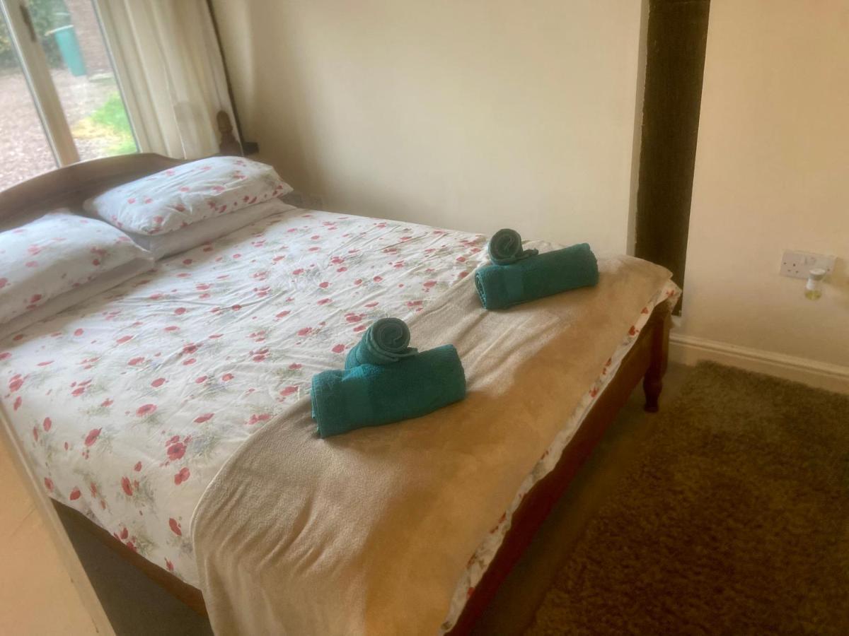 Beautiful 1-Bed House In Gloucestershire Westbury on Severn 外观 照片